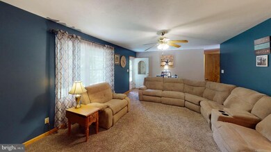 539 Reeves Rd, Keyser, WV 26726 - photo 5