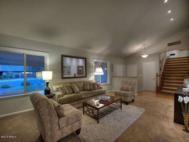 005_Living Room View