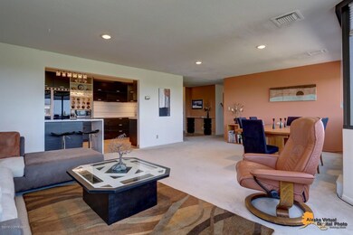 Living Rm