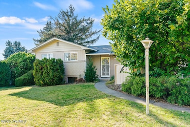 314 N 66th Ave, Yakima, WA 98908 - photo 2