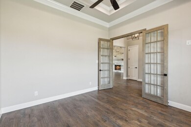 553 Royal Santana Run, Weatherford, TX 76087 - photo 7