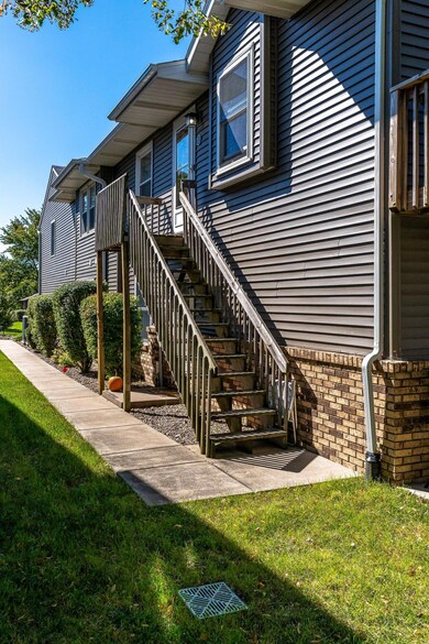 2430 E 51st Stairs