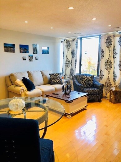 1004 Paradise Rd unit 3A, Swampscott, MA 01907 - photo 5