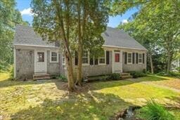 27 Upland Ave, Falmouth, MA 02540 - photo 2