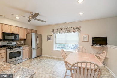 6206B Normandy Dr, Mount Laurel, NJ 08054 - photo 4