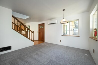 60195 Agate Rd 8 of 33