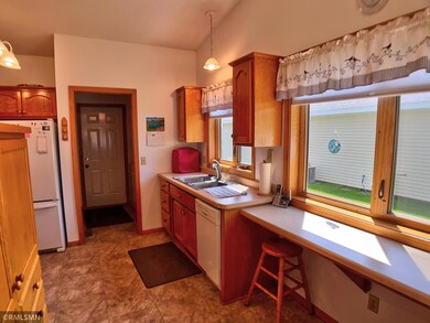 429 Fieldcrest Ln, Sartell, MN 56377 - photo 6