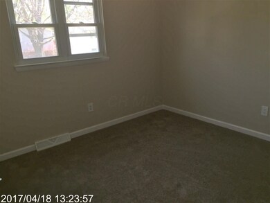 2723 Glenbriar St, Columbus, OH 43232 - photo 7