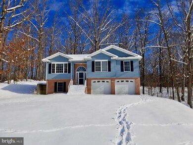 344 Leviticus Dr, Bunker Hill, WV 25413 - photo 3