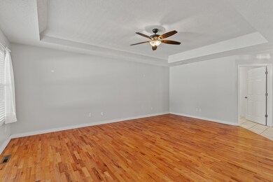 1315 W Edgewood-6