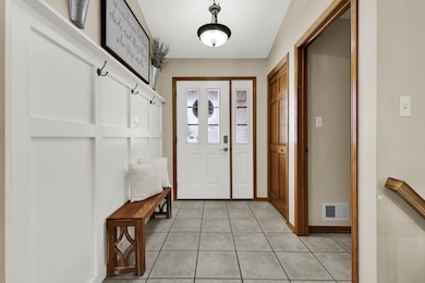 363 Hickory Dr, Fredonia, WI 53021 - photo 3