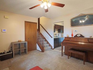 3044 Perinton Pl Columbus-3