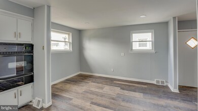 2813 Sebring Rd, Philadelphia, PA 19152 - photo 6