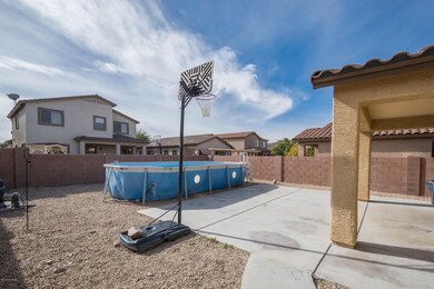 Large Yard and Pool