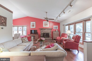 214 Woodfield Dr, Spotsylvania, VA 22553 - photo 7