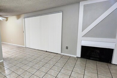 3313 W Harmont Dr unit 1, Phoenix, AZ 85051 - photo 3