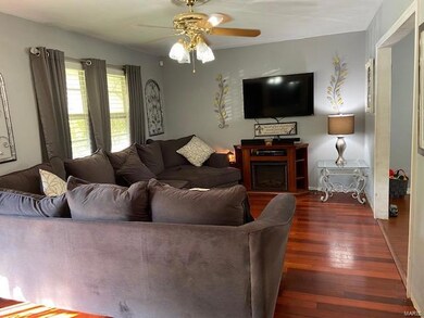 LIVING ROOM #1