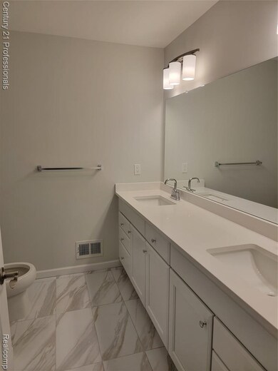 4813 Parkside Ln, Troy, MI 48383 - photo 7