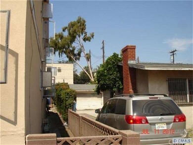 Detached Garage