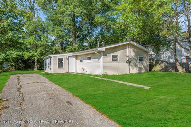 108 Lakewood Ct, Little Egg Harbor Township, NJ 08087 - photo 4