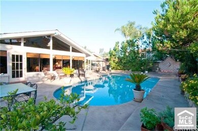 Gorgeous Backyard Oasis with Pool & Spa Perfect fo