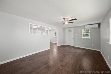 203 N Dunlap St, Cleveland, OK 74020 - photo 6