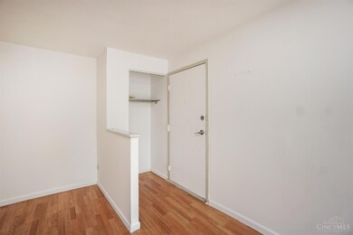 4117 N Bend Rd, Cincinnati, OH 45211 - photo 6