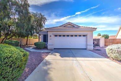 1433 E Megan St, Chandler, AZ 85225 - photo 2