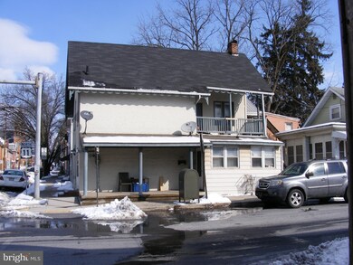 340 S 2nd St, Chambersburg, PA 17201 - photo 2