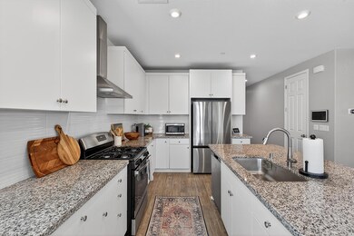 10124 Wayfaring Dr, Stockton, CA 95219 - photo 5