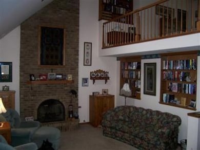 9454 Shelby Ln, Crown Point, IN 46307 - photo 7