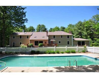 Swimming Pool/Hot Tub/Sauna.