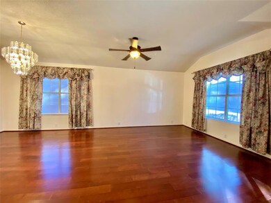 210 Trenton Dr, Wylie, TX 75098 - photo 3