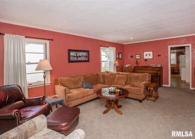 1115 Grand Ct, Davenport, IA 52803 - photo 5