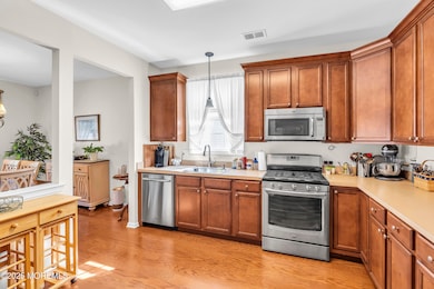 20 Snowberry Ln, Howell, NJ 07731 - photo 5