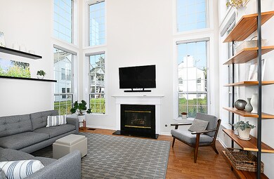 103 Pembroke Cir unit 2E, Lake Bluff, IL 60044 - photo 3