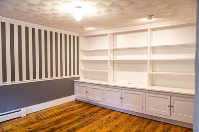 31 Franklin St, Newburyport, MA 01950 - photo 3