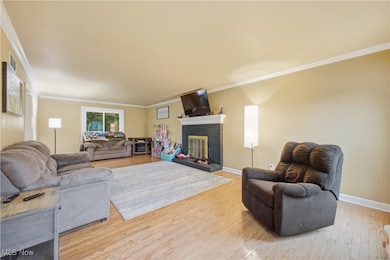 1738 Island Dr, Youngstown, OH 44514 - photo 6