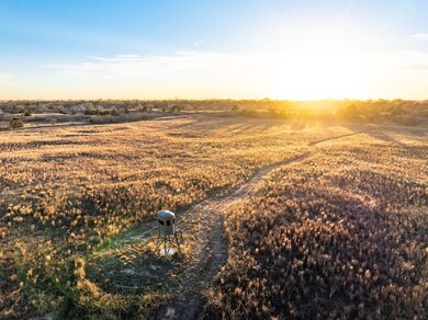Cr 1080, Lamont, OK 74643 - photo 7