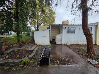 5935 Auburn Blvd unit 4, Citrus Heights, CA 95621 - photo 3