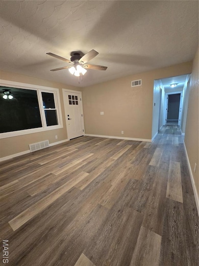 7304 Montclair Ave, Godfrey, IL 62035 - photo 6