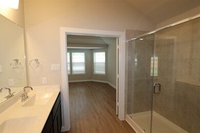 1200 Filly Creek Dr, Alvin, TX 77511 - photo 7