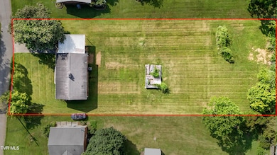 144 Rolling Acres Dr Drone KASHIA-13