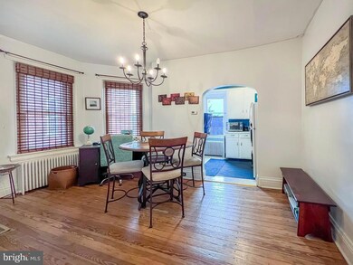 616 W Walnut St unit LEFT, Perkasie, PA 18944 - photo 6