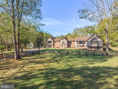 9722 Foxville Rd, Warrenton, VA 20186 - photo 5