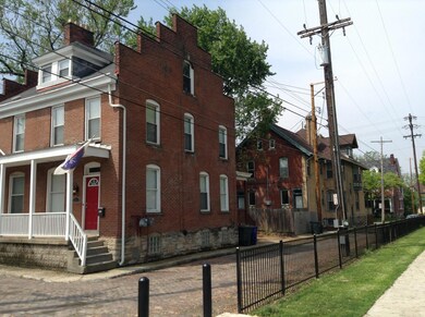 241 Benton St
