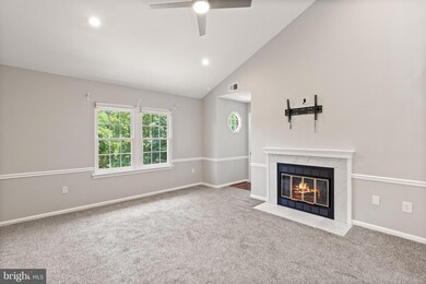 12317 Wadsworth Way unit 47, Woodbridge, VA 22192 - photo 4