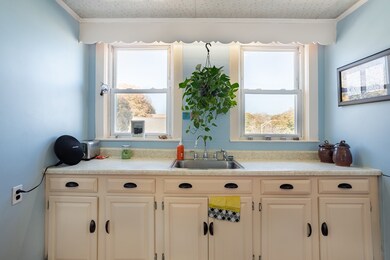 848 Fellsway, Medford, MA 02155 - photo 4