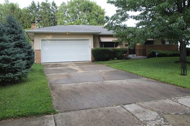 4856 Ridgerun Dr, Columbus, OH 43229 - photo 2