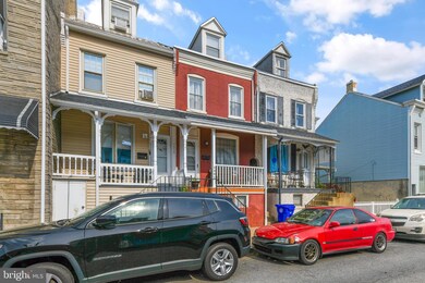 1551 Moss St, Reading, PA 19604 - photo 4